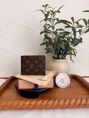 Louis Vuitton Monogram Multiple Wallet